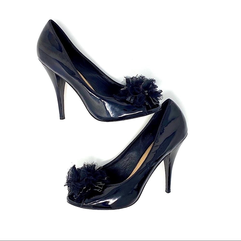 Vtg Saks 5th Avenue Black 8.5 Patent Leather Pumps Pom Pom Feathers Boudoir
